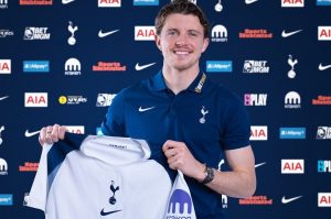 กลับพรีเมียร์! ไก่เปิดตัว ‘กัลลาเกอร์’ เติมกลาง 34 ลป.