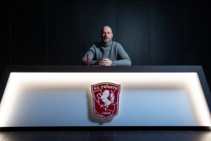 ‘เทน ฮาก’ ได้งานใหม่ผอ.เทคนิค ‘ทเวนเต้’