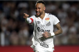 ซานโตสต่อสัญญา ‘เนย์มาร์’ จนจบปี 2026