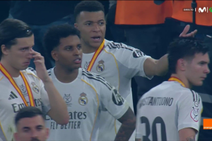 ‘ลาปอร์ต้า’ แปลกใจ ‘เป้’ สั่ง ‘ราชัน’ ไม่ตั้งแถวปรบมือ