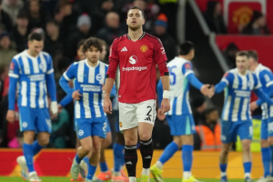 เหลือแค่บอลลีก… ‘ผี’ ทำสถิติแข่งน้อยสุดในรอบ 111 ปี