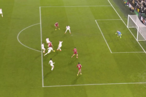 ไม่ล้ำเฉย… ‘คาร์ร่า’ สงสัย VAR ผิดพลาดให้ประตู ‘เวียร์ตซ์’